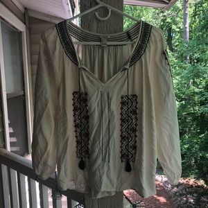 Forever 21 Stitched Pattern Blouse